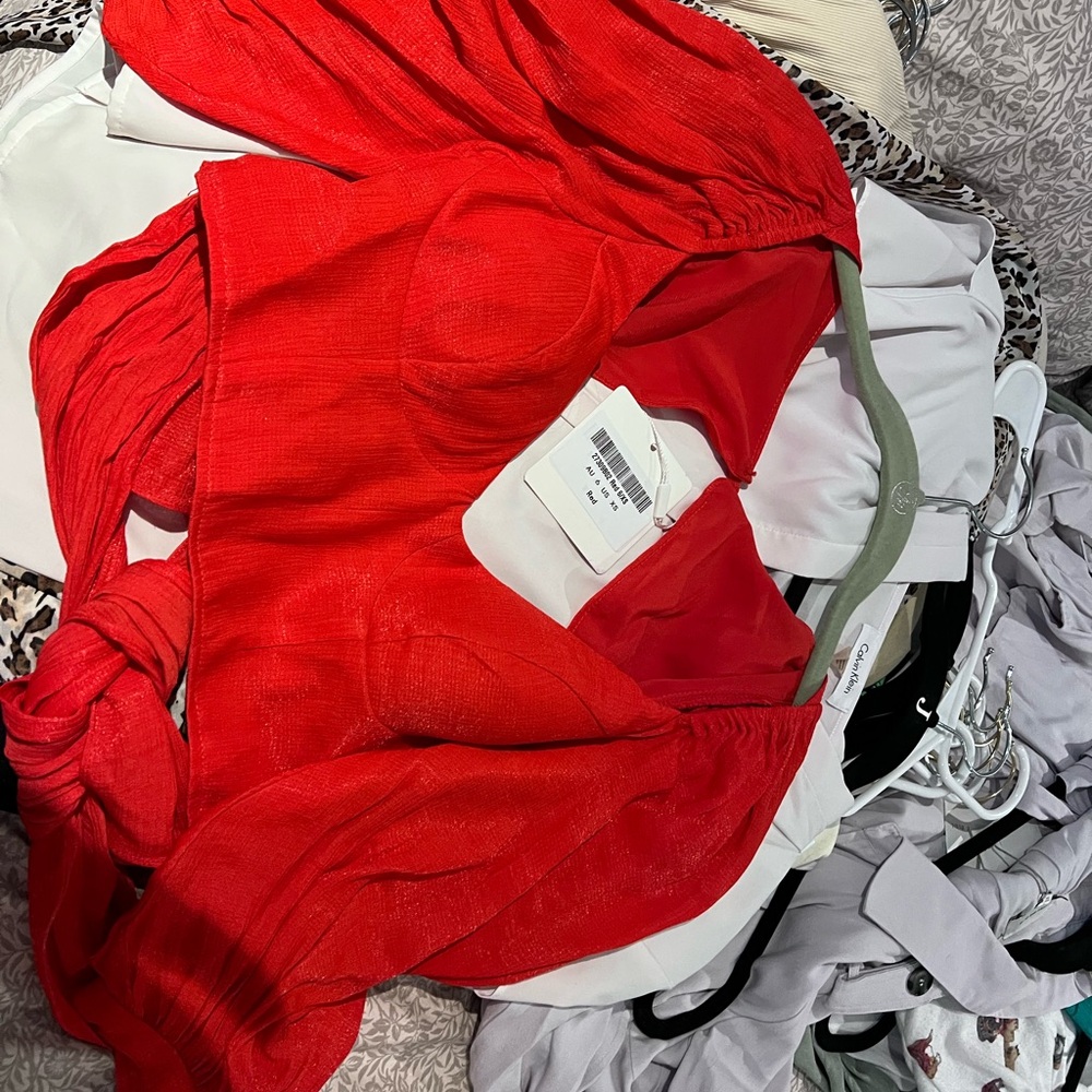 Selfie Leslie Scarlet Long Sleeve Top